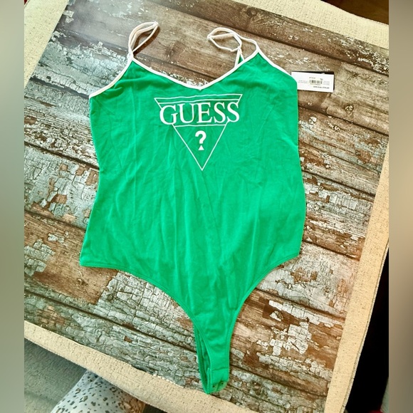 GUESS Vibrant Green Bodysuit with White Accents - Picture 1 of 4